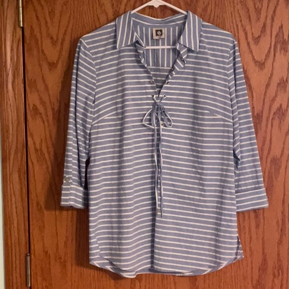 Anne Klein Tops - Anne Klein Striped V-Neck 3\4 Sleeves Blouse